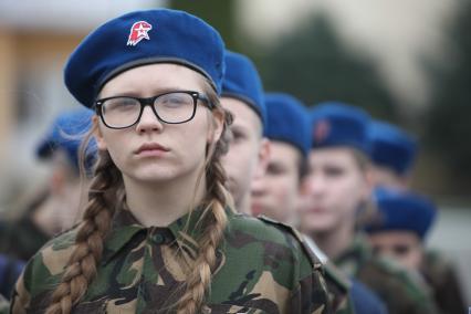 Ставрополь.   Отряд Юнармейцев  во время проведения  Дня призывника на территории 247-го гвардейского десантно-штурмового полка .