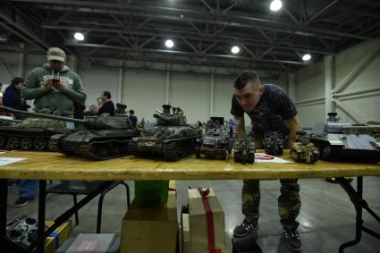 Москва. Макет военной техники , представленный на выставке  Moscow Hobby Expo 2017 в МВЦ`Крокус Экспо`.