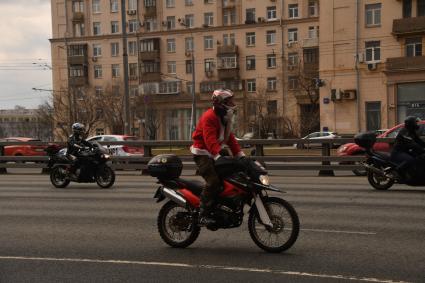 Москва. Мотопробег в день открытия мотосезона.