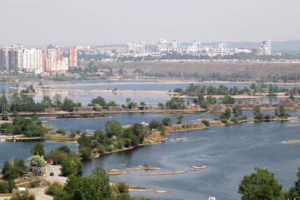 Иркутск. Видна на город и реку Ангару.