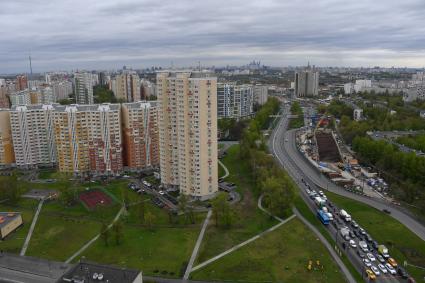 Москва.  Новые дома в районе  Бескудниково,  в которые будут переселять жителей из хрущевок по программе реновации.