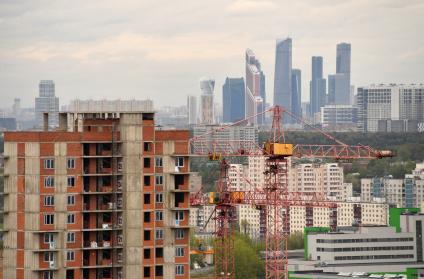 Москва.  Новые дома в районе  Бескудниково,  в которые будут переселять жителей из хрущевок по программе реновации.