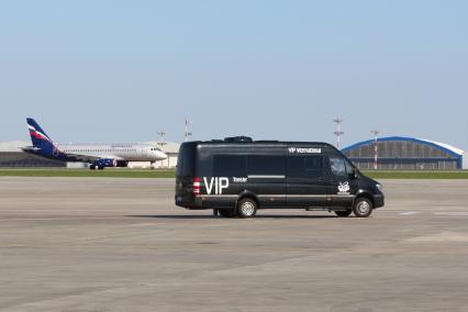 Москва. VIP-трансфер в аэропорту Шереметьево.