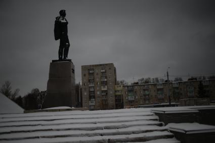 Владимир. Памятник Михаилу Фрунзе.