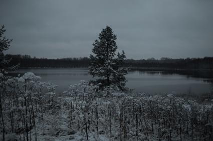 Нижегородская область. Озеро Светлояр, с которым связана легенда о затонувшем городе Китеже.