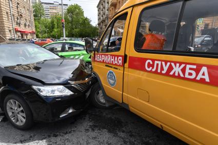 Москва.   Автомобили, пострадавшие в результате ДТП.