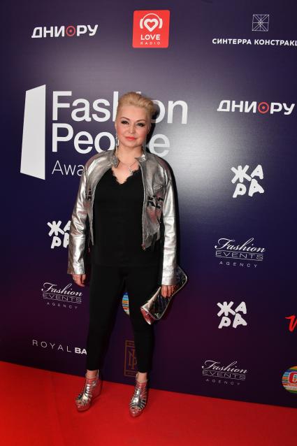 Москва.  Певица Катя Лель на VIII  церемонии вручения премии Fashion People Awards-2017 в Vegas City Hall.