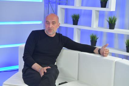 Москва. Писатель Захар Прилепин на радио `Комсомольская правда`.