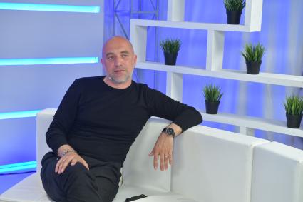 Москва. Писатель Захар Прилепин на радио `Комсомольская правда`.