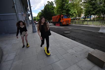 Москва.   Реконструкция Тверского бульвара.