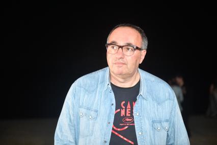 Сочи. Продюсер Александр Роднянский во время XXVIII Открытого российского кинофестиваля `Кинотавр`.