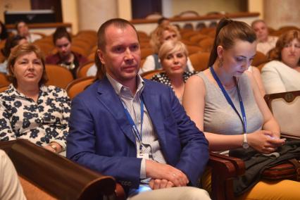 Сочи. Актер Евгений Миронов во время XXVIII Открытого российского кинофестиваля `Кинотавр`.