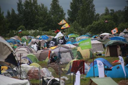 Диск 225. палаточный городок