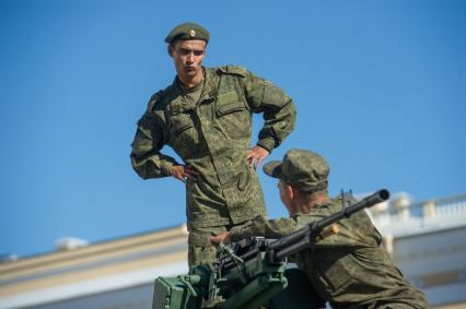 Санкт-Петербург.   Празднование  Дня Военно-Морского Флота России на Дворцовой площади.