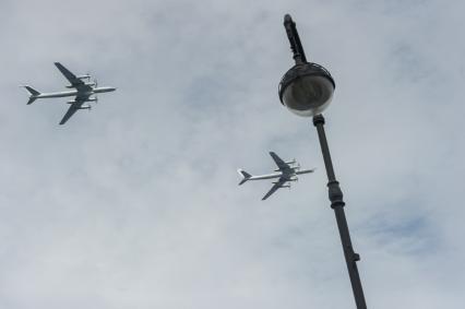 Санкт-Петербург. Во время главного военно-морского парада в честь празднования Дня Военно-Морского Флота России.