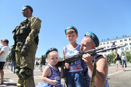 Ставрополь.  Празднование Дня Воздушно-десантных войск России.