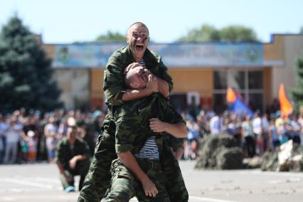 Ставрополь.  Празднование Дня Воздушно-десантных войск России.