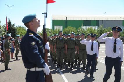 Ставрополь.  Празднование Дня Воздушно-десантных войск России.