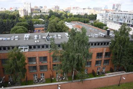 Москва. Вид на посольство США с крыши Дома Наркомфина.