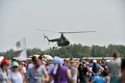 Новосибирская область. Во время авиашоу `Взлетай, мой край родной!` на аэродроме Мочище.