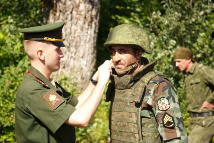Ленинградская область. Военнослужащие во время конкурса `Военно-медицинская эстафета`, проходящего в рамках Армейских международных игр-2017.