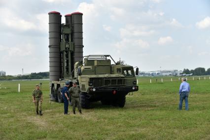 Новосибирск.  На Международном военно-техническом  форуме  `Армия-2017`.