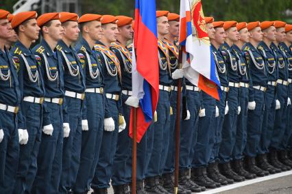 Московская область, Ногинск.   Курсанты МЧС на Международном салоне средств обеспечения безопасности `Комплексная безопасность-2017`.