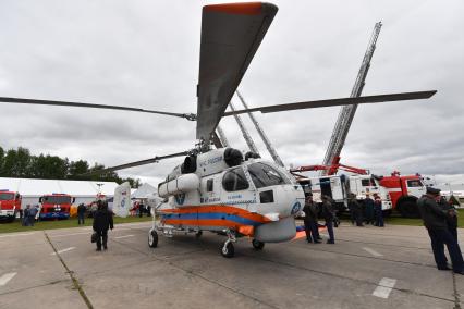 Московская область,Ногинск.  Вертолет КА-32  на Х Международном салоне  средств обеспечения безопасности `Комплексная безопасность2017`.