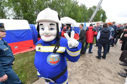 Московская область, Ногинск.   Посетители на  Международном салоне средств обеспечения безопасности `Комплексная безопасность-2017`.