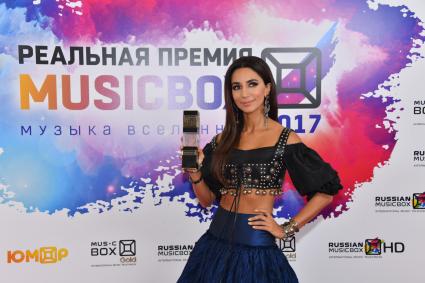 Москва. Певица Зара во время церемонии вручения музыкальной премии Musicbox 2017 в концертном зале `Крокус Сити Холл`.