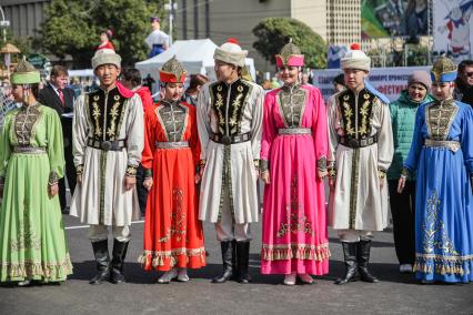Ставрополь.    Выступление творческих коллективов  на Фестивале  баранины в рамках российско-азербайджанского международного форума.