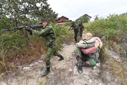 Украина, Донбасс. Ополченцы  на передовой .