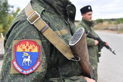 Украина, Донбасс. Ополченцы на передовой.