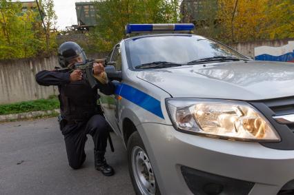 Санкт-Петербург. Сотрудники  управления вневедомственной охраны  Главного управления Росгвардии .