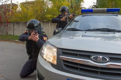 Санкт-Петербург. Сотрудники  управления вневедомственной охраны  Главного управления Росгвардии .