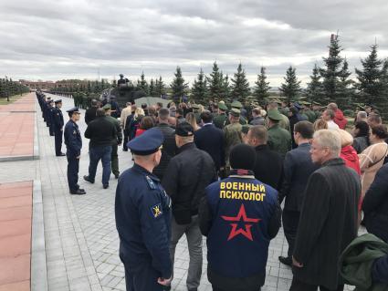 Московская область, Мытищи. Церемония прощания с генерал-лейтенантом Валерием Асаповым, погибшем в Сирии, на Федеральном военном кладбище.