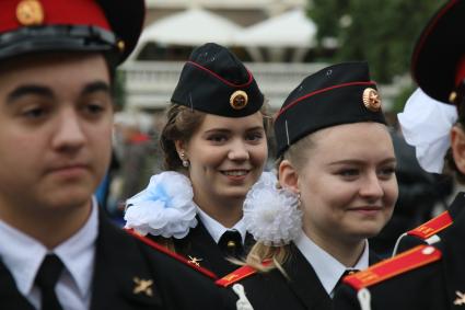 Москва.  Церемония  принятия присяги кадетских классов  школы #1411.