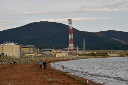 Сахалин. Завод по производству сжиженного природного газа.