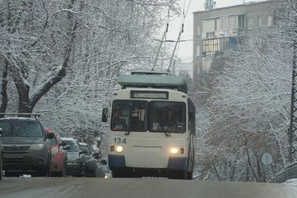 Екатеринбург. Троллейбус на маршруте