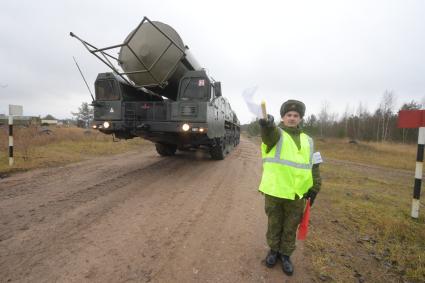 Бологое, пос.Озерный. Мобильный ракетный комплекс `Тополь`.