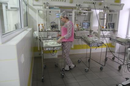 Иркутск. Палата реанимации  в Ивано-Матренинской детской клинической  больнице.