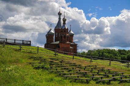 Тверская область, Волговерховье. Преображенский храм в Волговерховье.