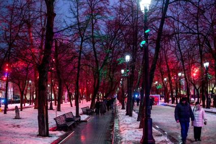 Москва. Новогоднее оформление  Тверского бульвара.