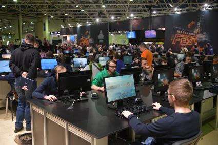 Москва. Фестиваль для поклонников игр Wargaming FEST WG FEST 2017  в Экспоцентре .