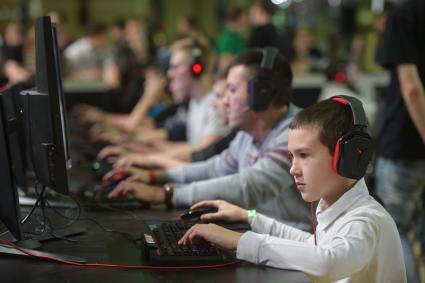 Москва. Фестиваль для поклонников игр Wargaming FEST WG FEST 2017 в Экспоцентре .