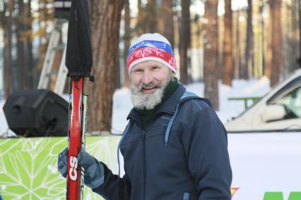 Барнаул. Участник  лыжного праздника `Трасса здоровья`.
