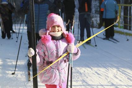 Барнаул. Участница  лыжного праздника `Трасса здоровья`.