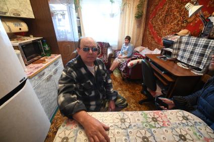 Русиново. В квартире инвалида по зрению.