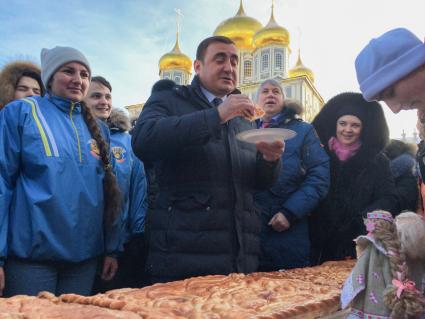 Тула. Губернатор Тульской области Алексей Дюмин на Дне студента в Тульском кремле.