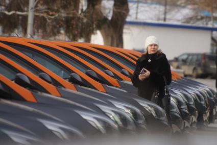 Екатеринбург. Открытие сети краткосрочной аренда автомобилей (каршеринг) \'Делимобиль\' в Екатеринбурге.